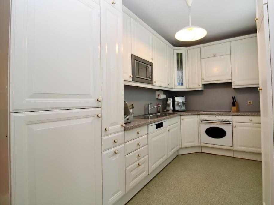 Cozy Free Parking Apartment *